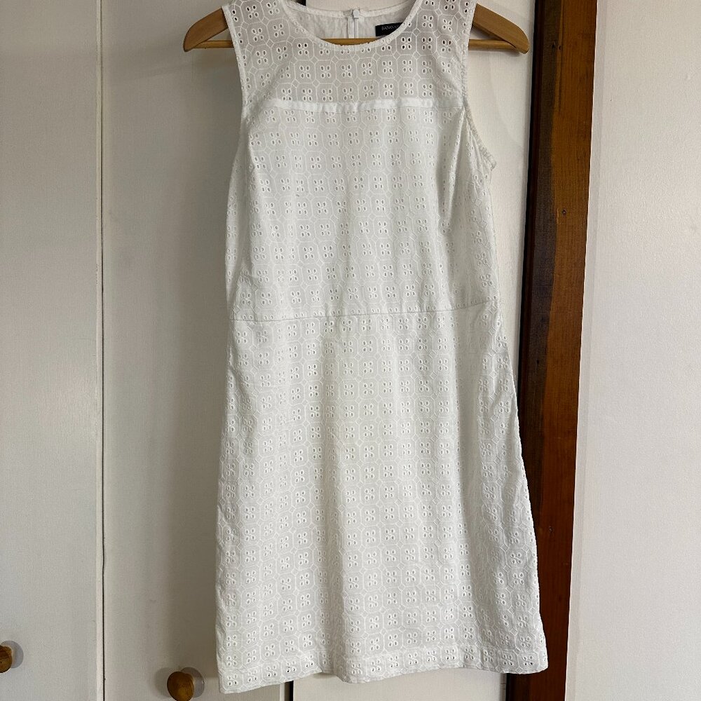 Banana Republic White Cotton Eyelet Dress - Size 4